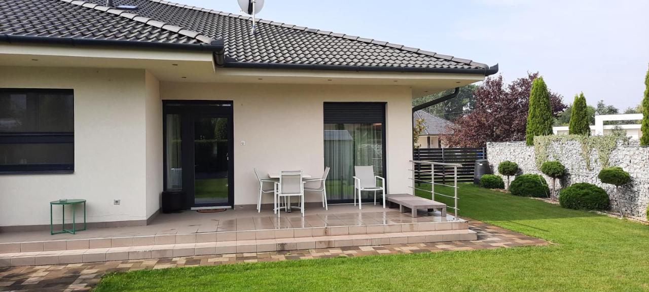 Exkluziv Apartman Debrecen Ngoại thất bức ảnh