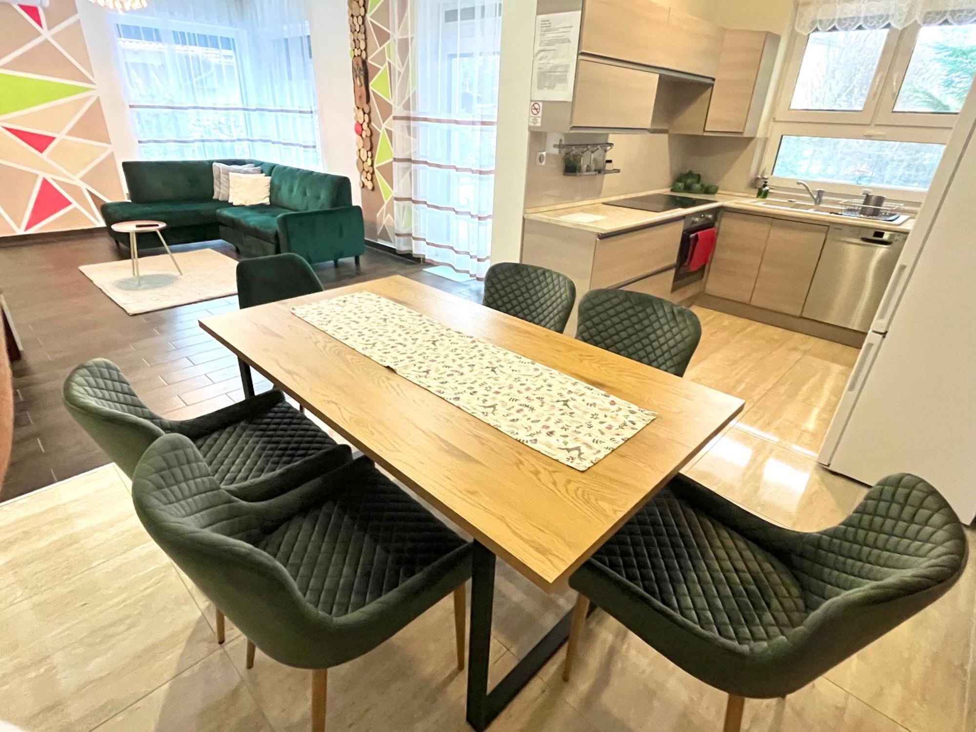 Exkluziv Apartman Debrecen Ngoại thất bức ảnh